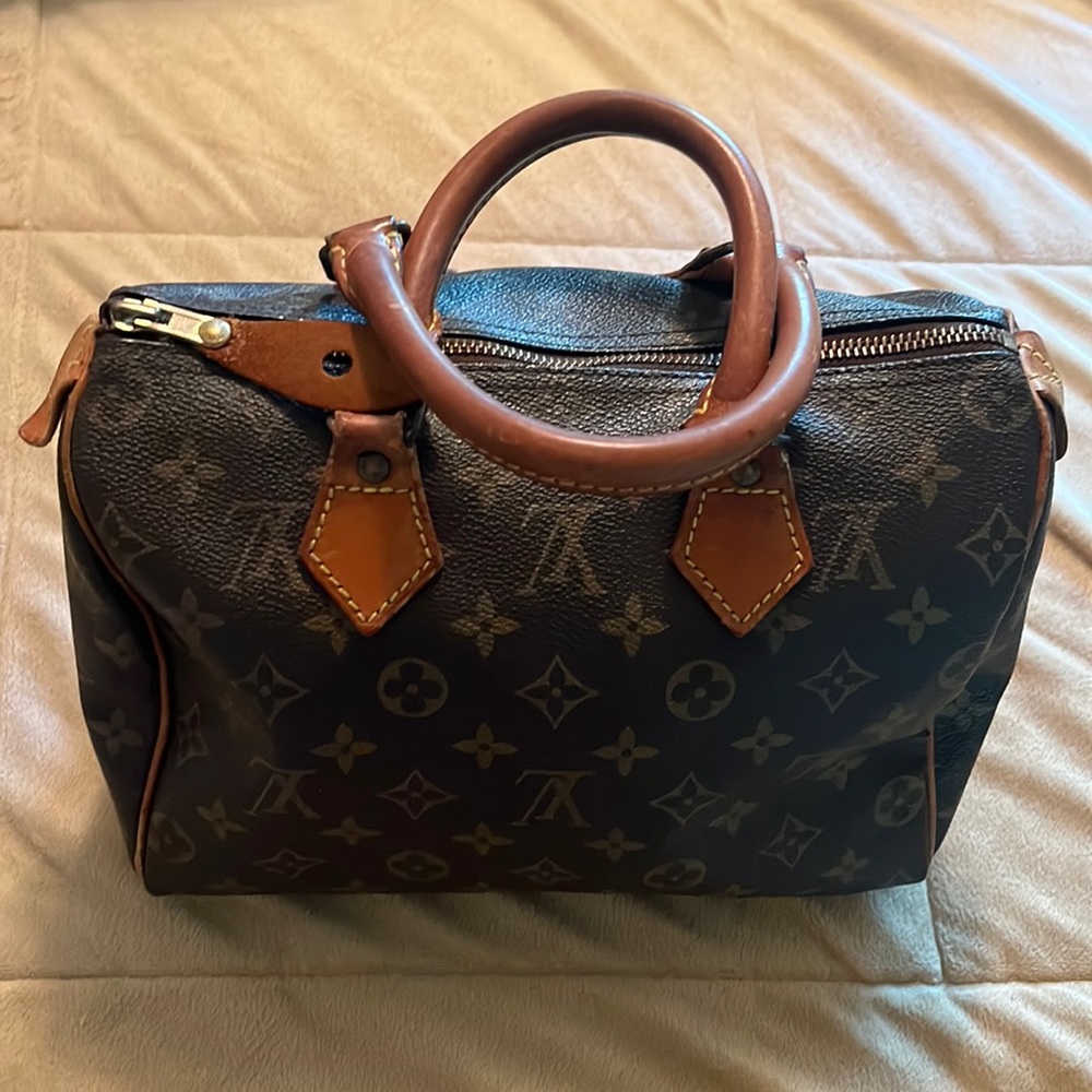Louis Vuitton Speedy 25